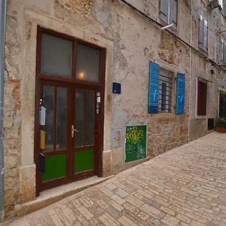 Old Town Indigo Lägenhet *